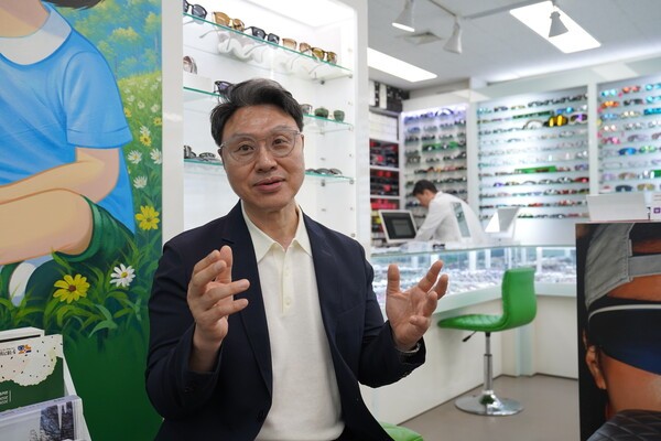 신한대학교 강성종 총장 “AI 안경은 새 시대 여는 문… 안경광학과가 출발점” 대표이미지